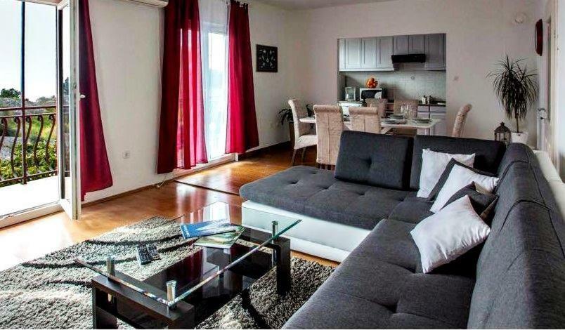 Anamarija Apartment Split Exterior photo